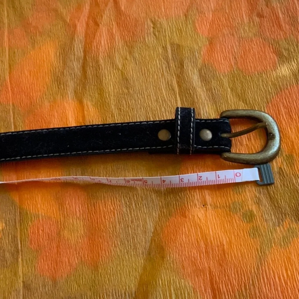 Suede belt